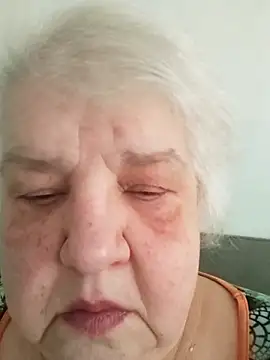 HapinessLovee online show from March 15, 2026, 7:36 am