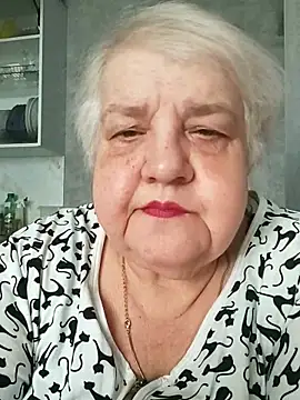 HapinessLovee online show from May 26, 2026, 7:04 am