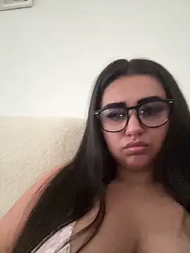 Wild Busty Niyah XX online show from February 20, 2026, 12:16 pm