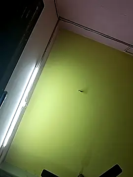 ankita93 online show from December 5, 2025, 4:25 pm