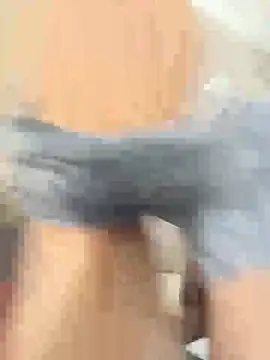 alluringpixie online show from April 18, 2026, 7:29 pm