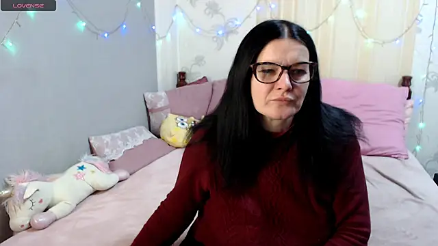 SashaBond online show from February 26, 2026, 12:04 pm