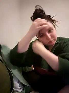 Snapshot of cupcakeclown chatting on December 14, 2025, 6:08 am cupcakeclown online show from December 14, 2025, 6:08 am