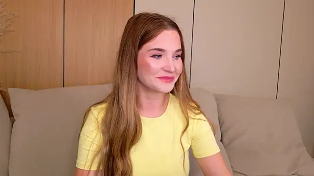Snapshot of Lina_Sinerz chatting on June 29, 2026, 8:42 pm Lina Sinerz online show from June 29, 2026, 8:42 pm