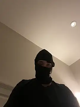 phantom898983 online show from February 3, 2026, 8:19 am