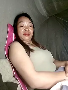 Snapshot of anna-can chatting on March 6, 2026, 4:58 pm anna-can online show from March 6, 2026, 4:58 pm