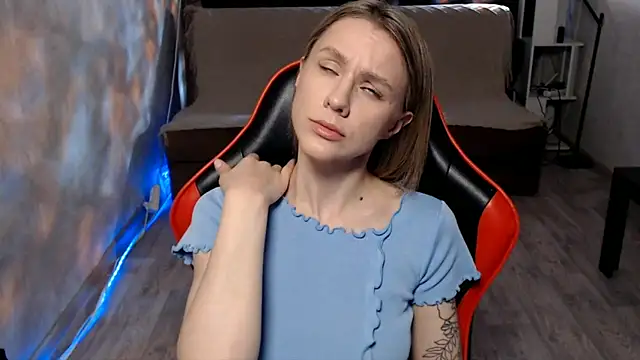 MiaBun1 online show from March 7, 2026, 1:30 pm