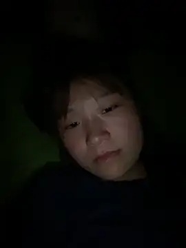 hinata-xx online show from April 14, 2026, 6:30 am