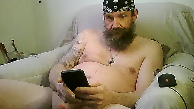 Spunfun555 online show from April 21, 2026, 4:12 pm