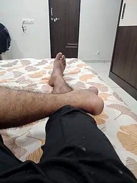 johny044 online show from March 5, 2026, 9:22 pm