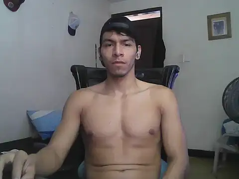 Snapshot of Patrick3_5556 chatting on April 21, 2026, 1:17 pm Patrick3 5556 online show from April 21, 2026, 1:17 pm