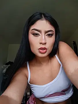 EmmyDuran online show from May 20, 2026, 7:53 pm