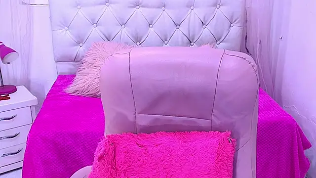  Valentinaaa online show from March 21, 2026, 8:19 am