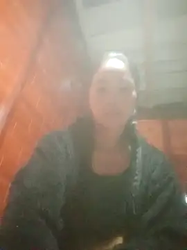 Amiluli online show from December 13, 2025, 9:20 pm