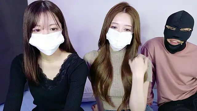  noanyan  online show from April 23, 2026, 12:40 pm