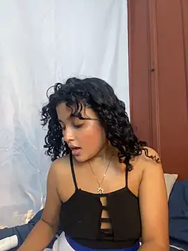 ladulcemary  online show from March 10, 2026, 7:08 pm