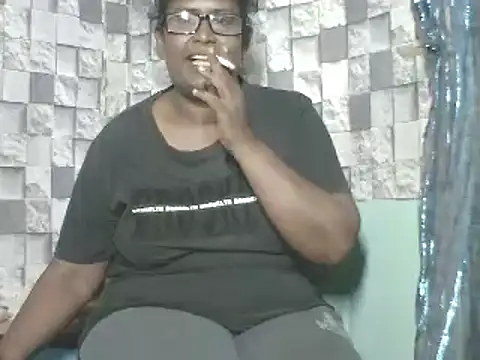 Exotic indian95 online show from April 21, 2026, 4:52 am