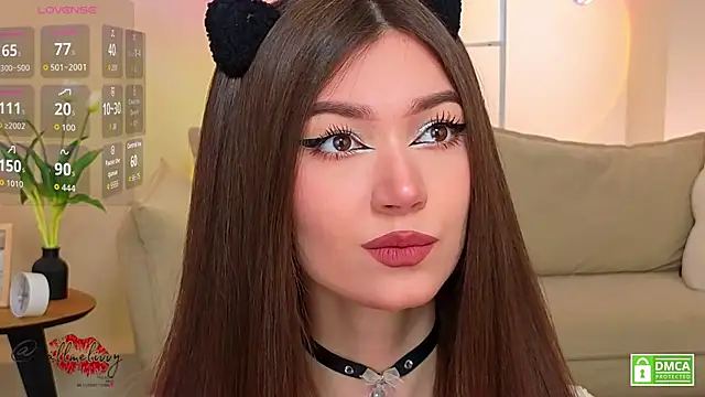 oliviaah  online show from April 22, 2026, 2:51 pm