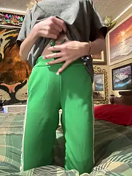 CelestialRuby online show from September 18, 2025, 3:19 am