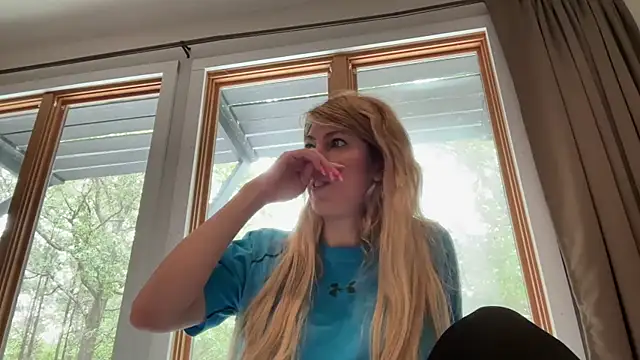 CelestialRuby online show from April 19, 2026, 4:50 pm