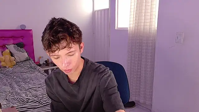 Dani Dancer online show from February 27, 2026, 7:03 pm