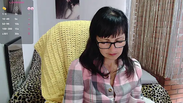 Snapshot of Eila_Morigan chatting on July 23, 2026, 7:17 am Eila Morigan online show from July 23, 2026, 7:17 am