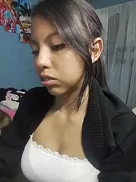 Snapshot of Princess_elia chatting on July 15, 2026, 1:33 am Princess elia online show from July 15, 2026, 1:33 am
