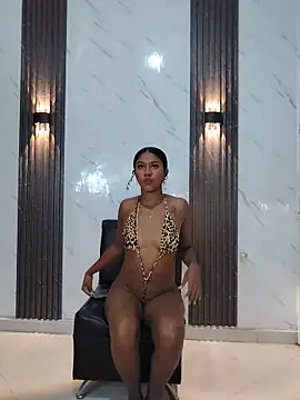CaramelDesire online show from June 7, 2026, 12:15 am
