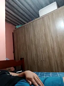 AVALIAminhaPika online show from March 4, 2026, 8:37 pm