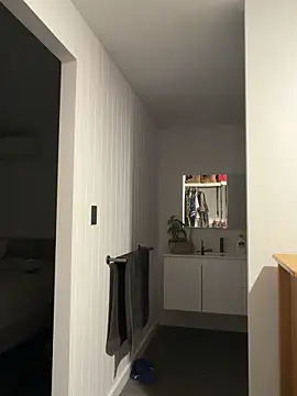 lexi242 online show from February 9, 2026, 9:35 am