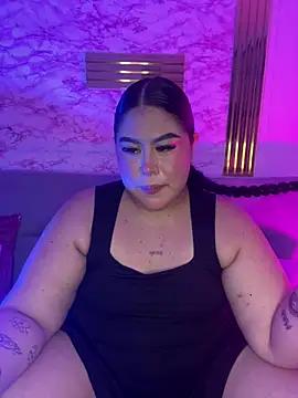 Mia Carters online show from May 13, 2026, 1:36 am