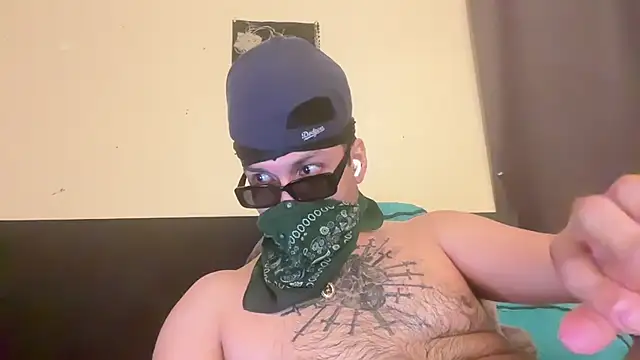 angelblanco online show from April 9, 2026, 6:19 am