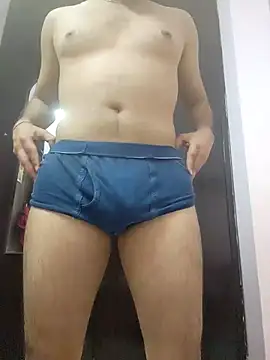 Snapshot of rahuloves chatting on February 21, 2026, 12:39 pm rahuloves online show from February 21, 2026, 12:39 pm