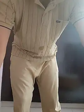 Snapshot of rahuloves chatting on March 22, 2026, 7:34 am rahuloves online show from March 22, 2026, 7:34 am