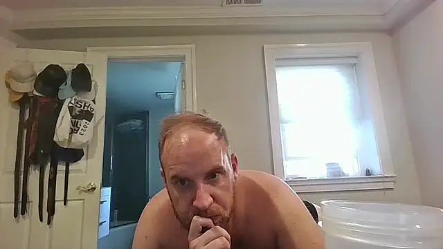 Snapshot of BeefyNcloudy chatting on July 20, 2026, 8:22 pm BeefyNcloudy online show from July 20, 2026, 8:22 pm