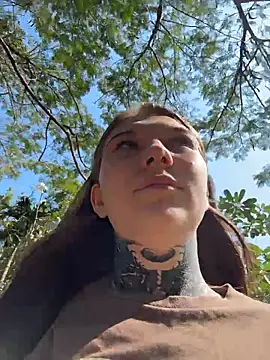 Snapshot of FionaMurr chatting on February 6, 2026, 3:22 am FionaMurr online show from February 6, 2026, 3:22 am