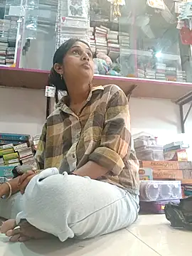 nehakapoor89 online show from February 23, 2026, 9:17 am