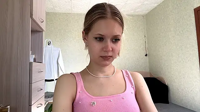 Snapshot of ZaidaSchwarten chatting on March 10, 2026, 11:59 am ZaidaSchwarten online show from March 10, 2026, 11:59 am