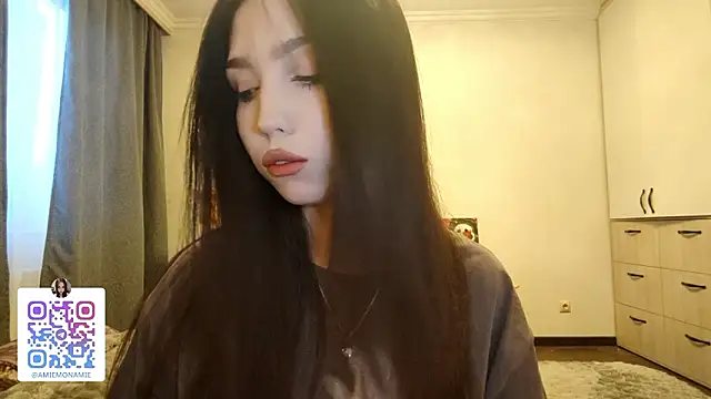 Qwami Amie online show from February 1, 2026, 10:14 am