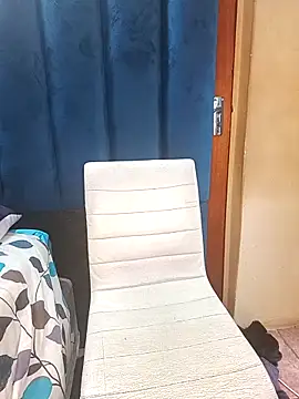 ChoklitBerryXX online show from April 20, 2026, 2:31 pm