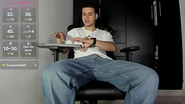 Liam Mateo online show from January 6, 2026, 12:47 am