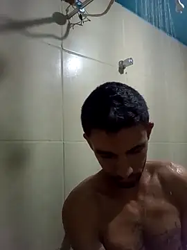 leobct555 online show from March 27, 2026, 12:49 am