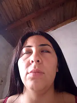 emmacurvyhot online show from February 20, 2026, 8:31 pm