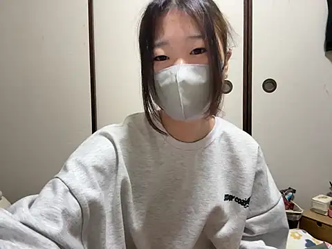 kuromi chan oo online show from February 8, 2026, 8:45 pm