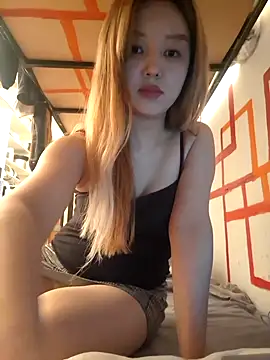 SherrylShaw online show from April 5, 2026, 1:19 pm