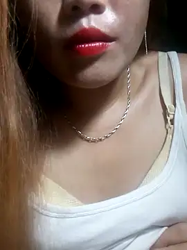 yana-zz online show from April 21, 2026, 3:50 pm