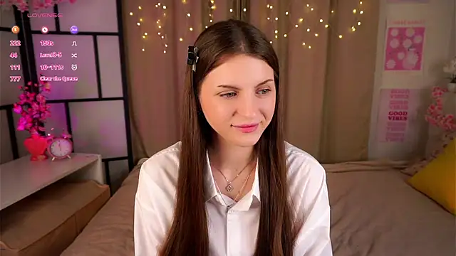 KathiGulston online show from March 19, 2026, 8:13 pm