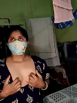 Snapshot of Cuple_masti72 chatting on June 7, 2026, 3:21 am Cuple masti72 online show from June 7, 2026, 3:21 am