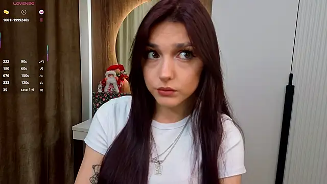 Snapshot of NatishaAlpern chatting on January 6, 2026, 2:48 am NatishaAlpern online show from January 6, 2026, 2:48 am