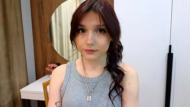 Snapshot of NatishaAlpern chatting on February 5, 2026, 12:37 am NatishaAlpern online show from February 5, 2026, 12:37 am